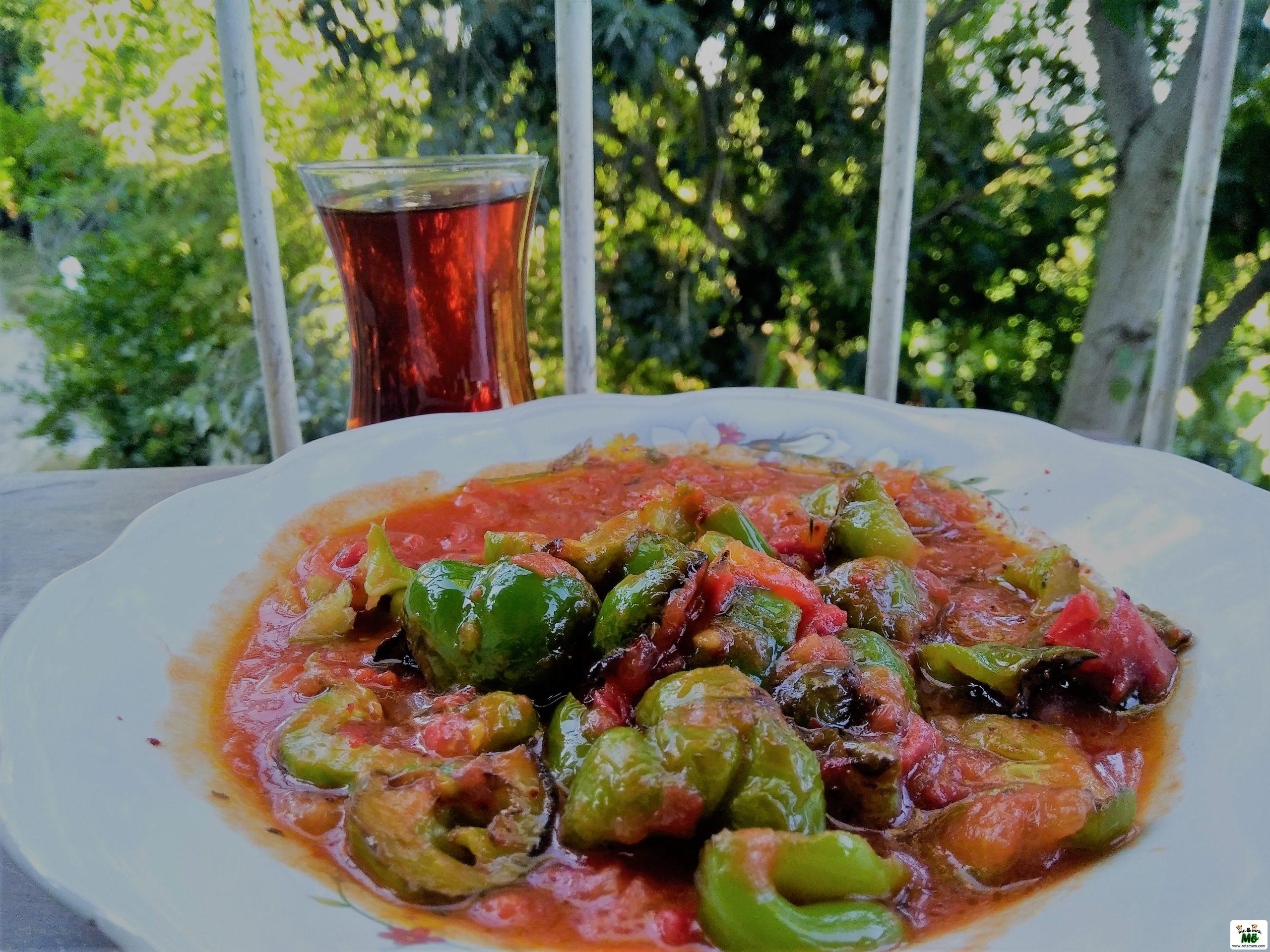 Kahvaltılık Domates Soslu Biber 1 – Kahvaltılık Domates Soslu Biber