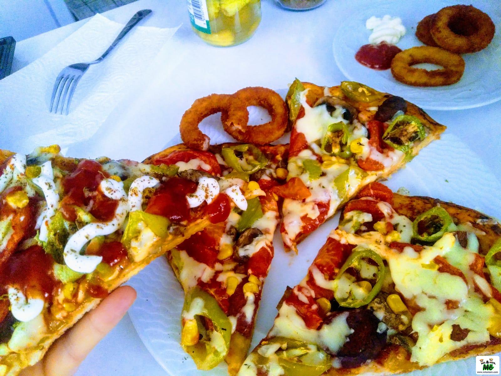 Pizza ( Bol Malzemeli ) Tarifi 1 – Pizza ( Bol Malzemeli ) Tarifi 1 – whatsapp image 2020 04 27 at 14 49 26