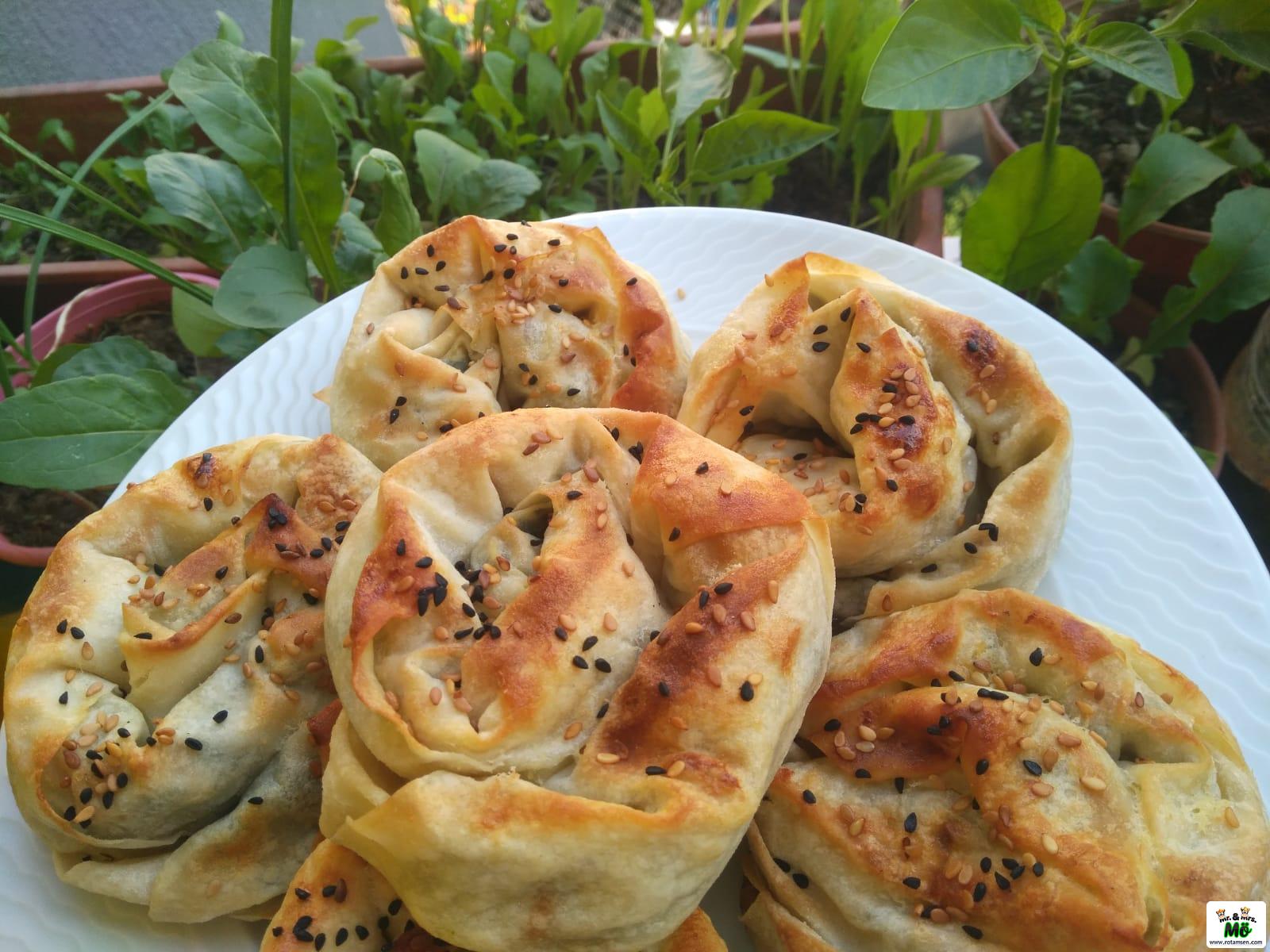 Ispanaklı Gül Böreği 1 – ıspanaklı gül böreği Ispanaklı Gül Böreği 1 – spanakli gul boregi 7